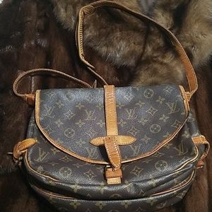 Lv Saumur Vintage